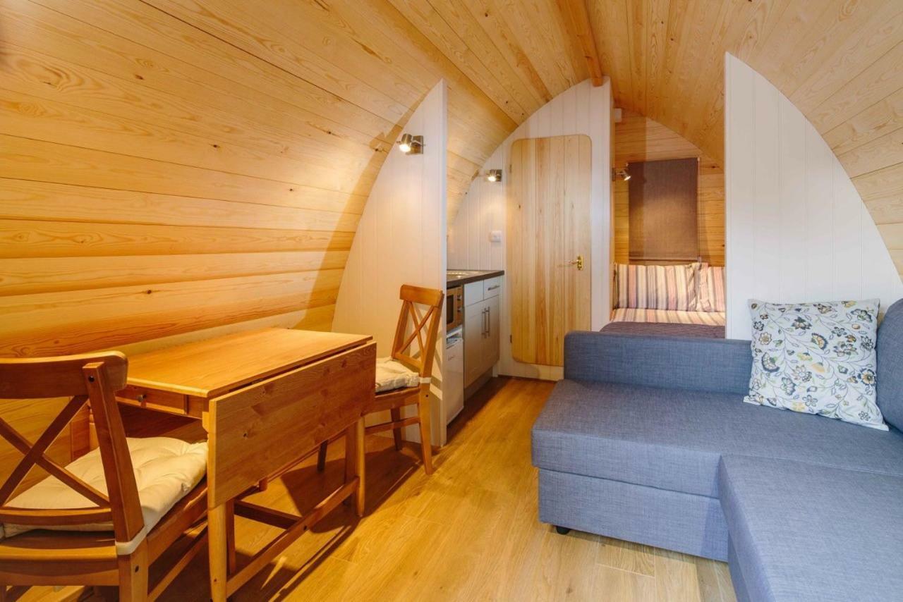 Mallow Glamping Pod Cheltenham Extérieur photo