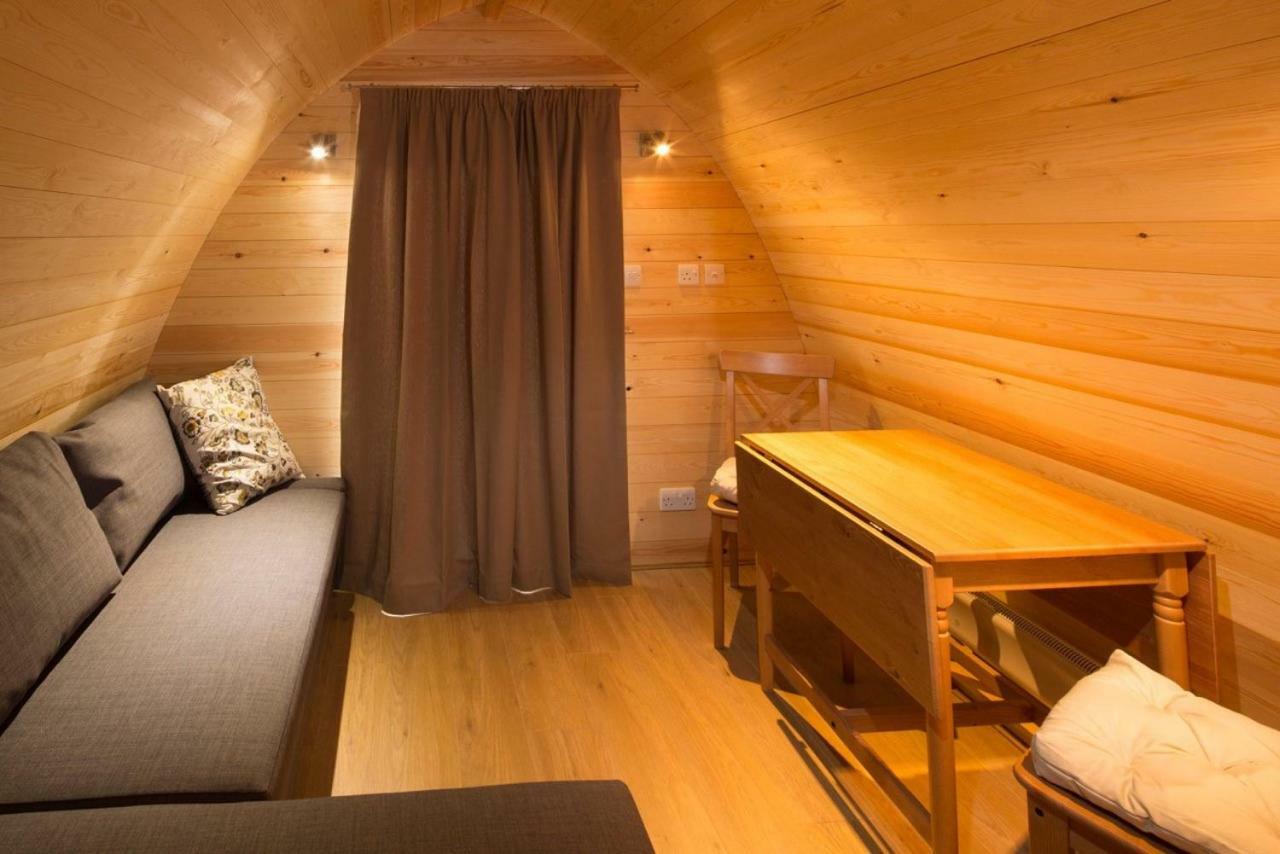 Mallow Glamping Pod Cheltenham Extérieur photo