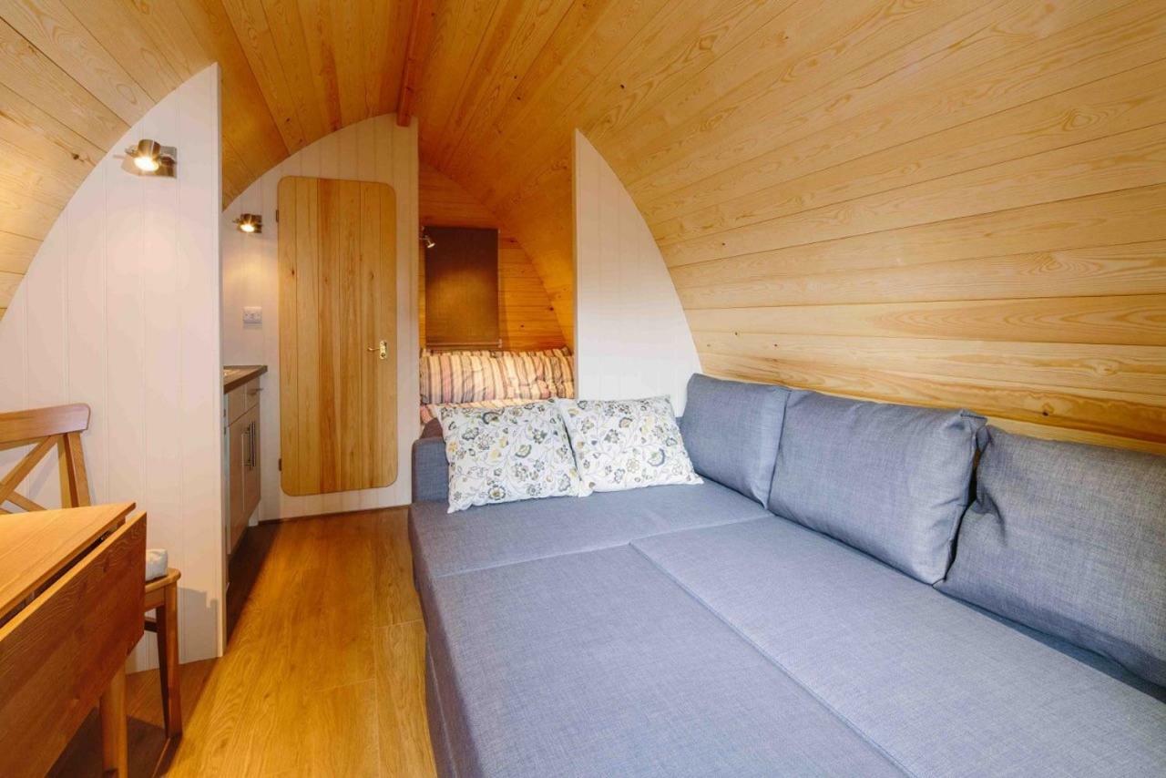 Mallow Glamping Pod Cheltenham Extérieur photo